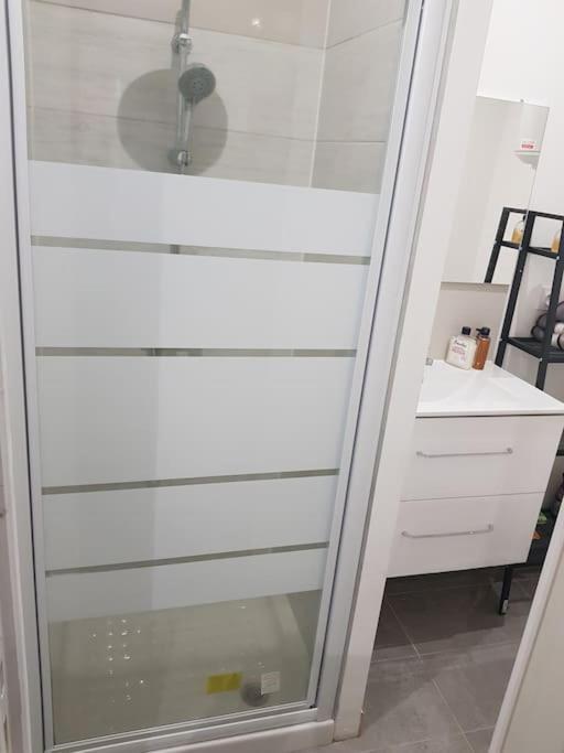 Tremblay-en-France Cozy Apartment, Airport Cdg Exhibition Parc 14 Min מראה חיצוני תמונה